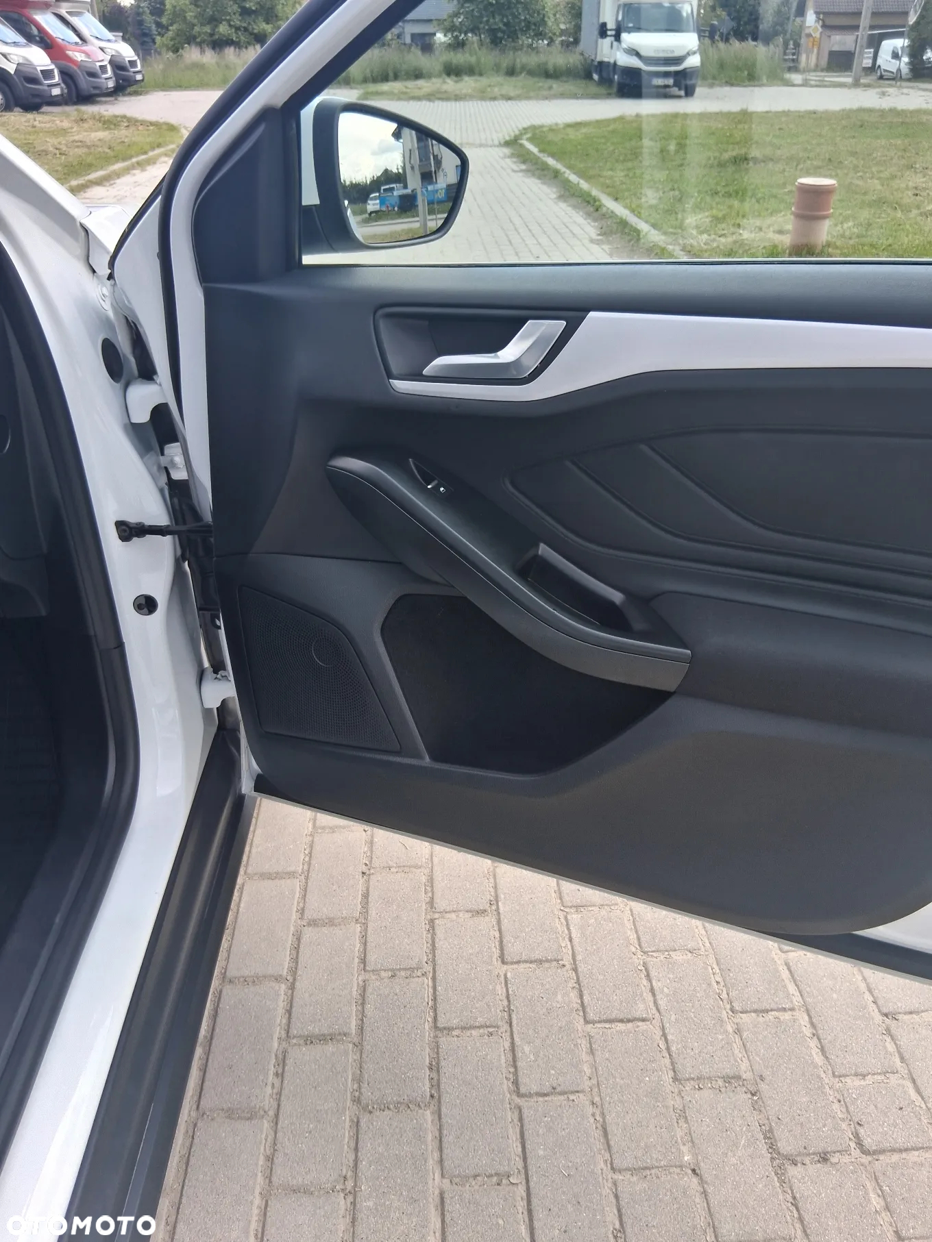 Ford Focus 2.0 EcoBlue Titanium - 17