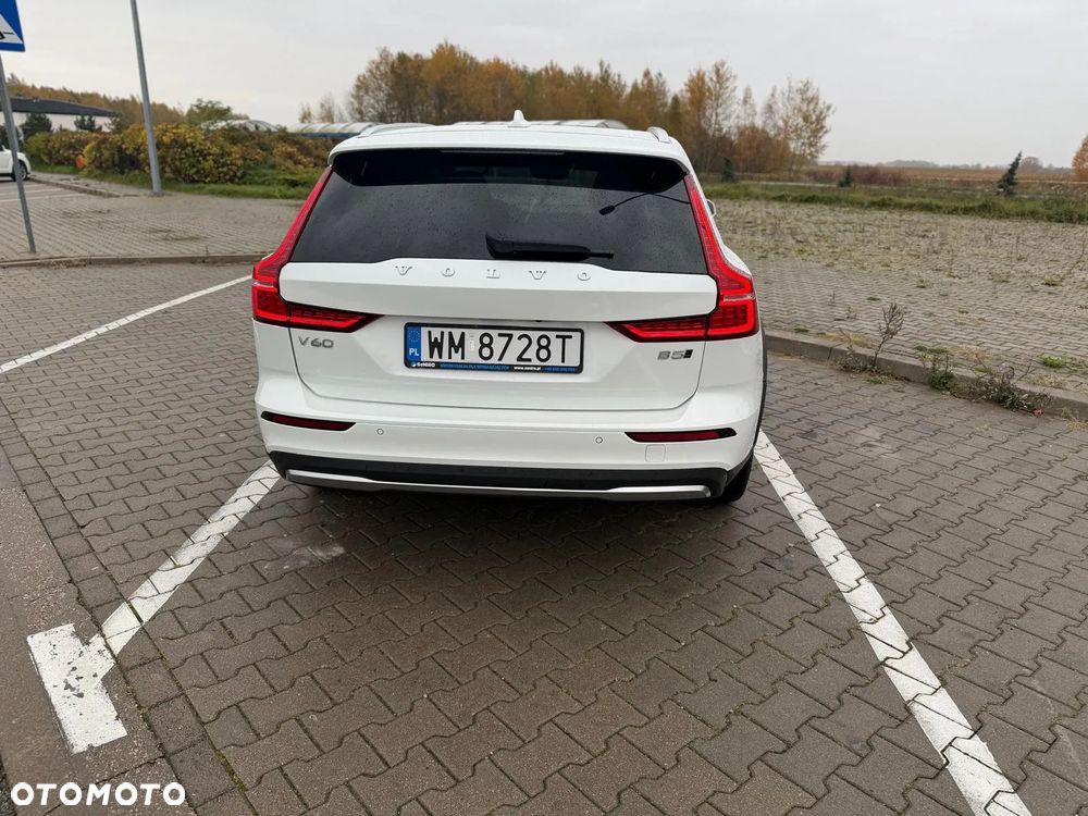 Volvo V60 Cross Country B5 B AWD Ultimate - 7