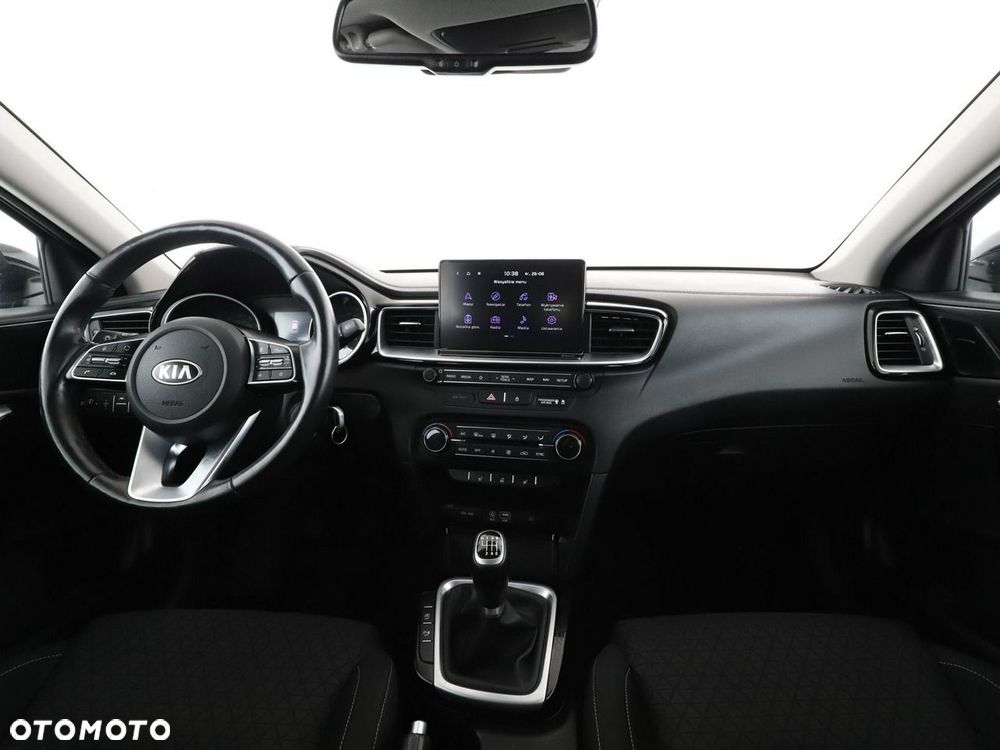 Kia Ceed 1.4 T-GDI OPF Vision - 16