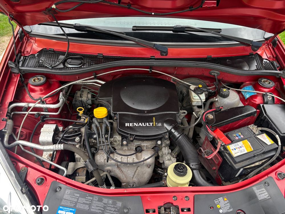 Dacia Sandero 1.6 MPI Laureate - 35