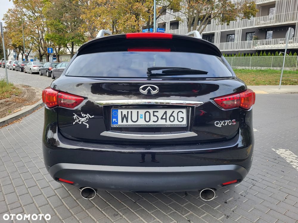 Infiniti Q70 3.0d S Premium - 28