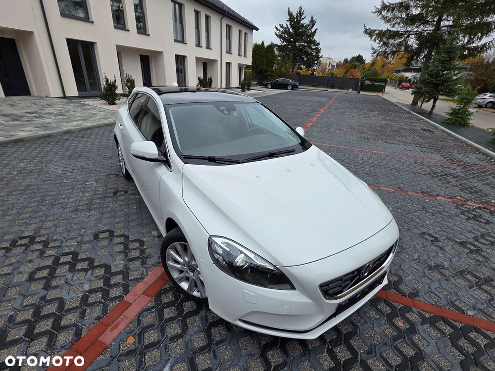Volvo V40 - 11