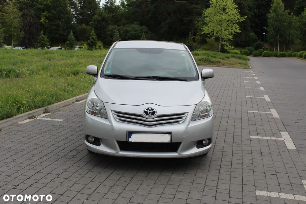 Toyota Verso 1.8 7-Sitzer Comfort - 8