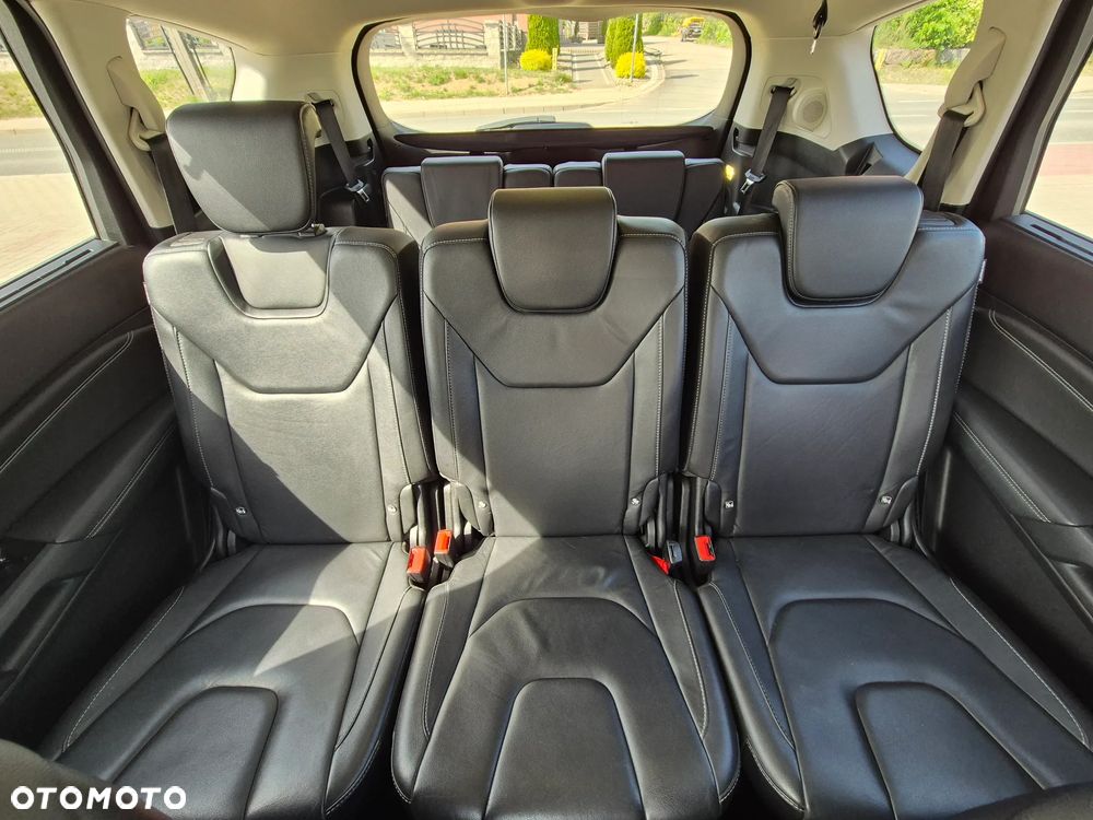 Ford S-Max 2.0 TDCi Titanium PowerShift - 12
