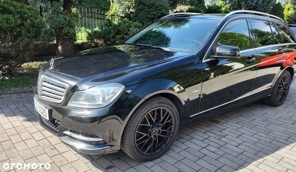 Mercedes-Benz Klasa C 350 CDI BlueEff Avantgarde 4-Matic - 10