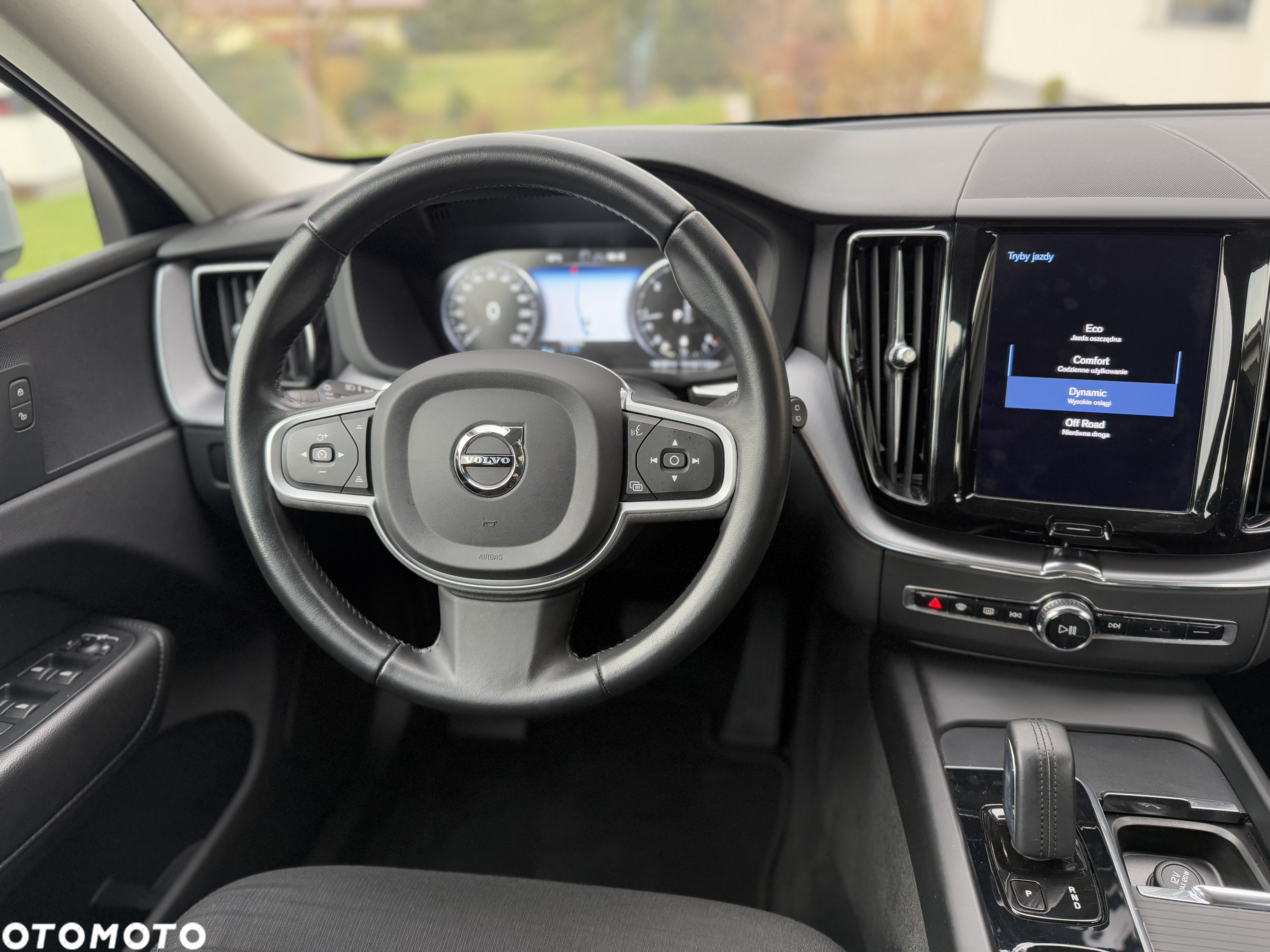 Volvo XC 60 B4 D Geartronic Momentum Pro - 23
