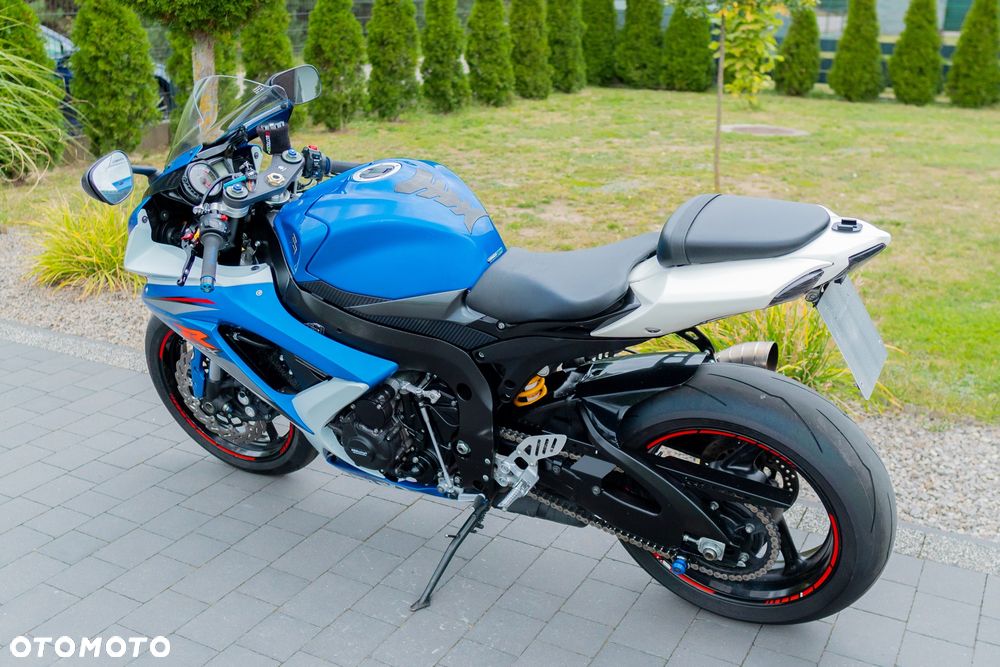 Suzuki GSX-R - 9