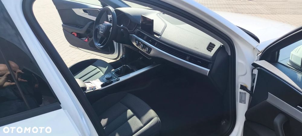 Audi A4 Avant - 14