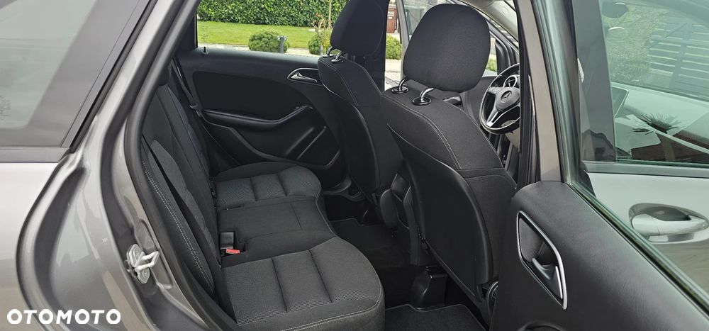 Mercedes-Benz Klasa B 200 CDI (BlueEFFICIENCY) 7G-DCT - 20