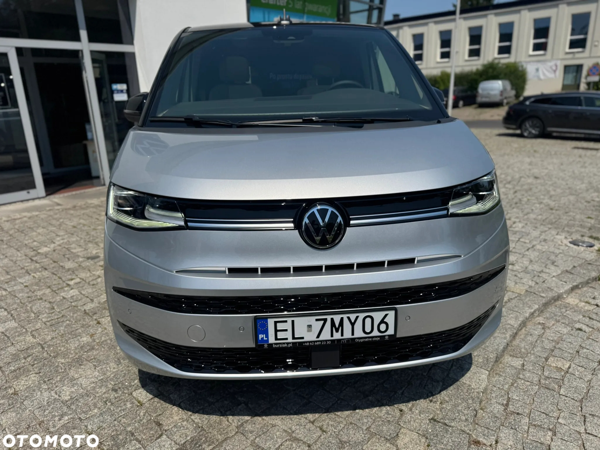Volkswagen Multivan 2.0 TDI L2 Edition DSG - 2