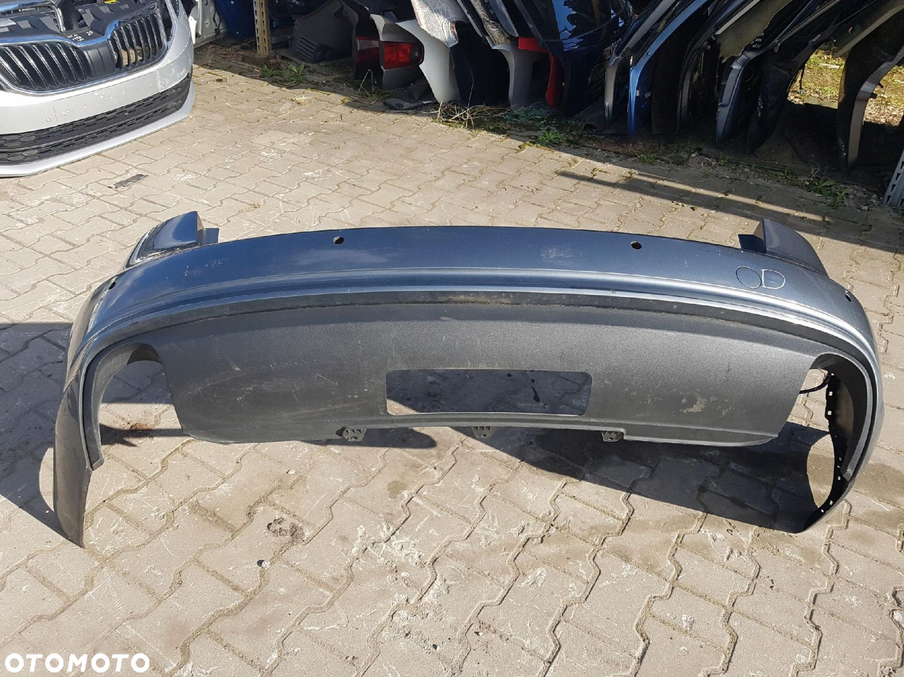 AUDI A4 B8 LIFT 11-15r KOMBI ZDERZAK TYŁ TYLNY LX7R - 2