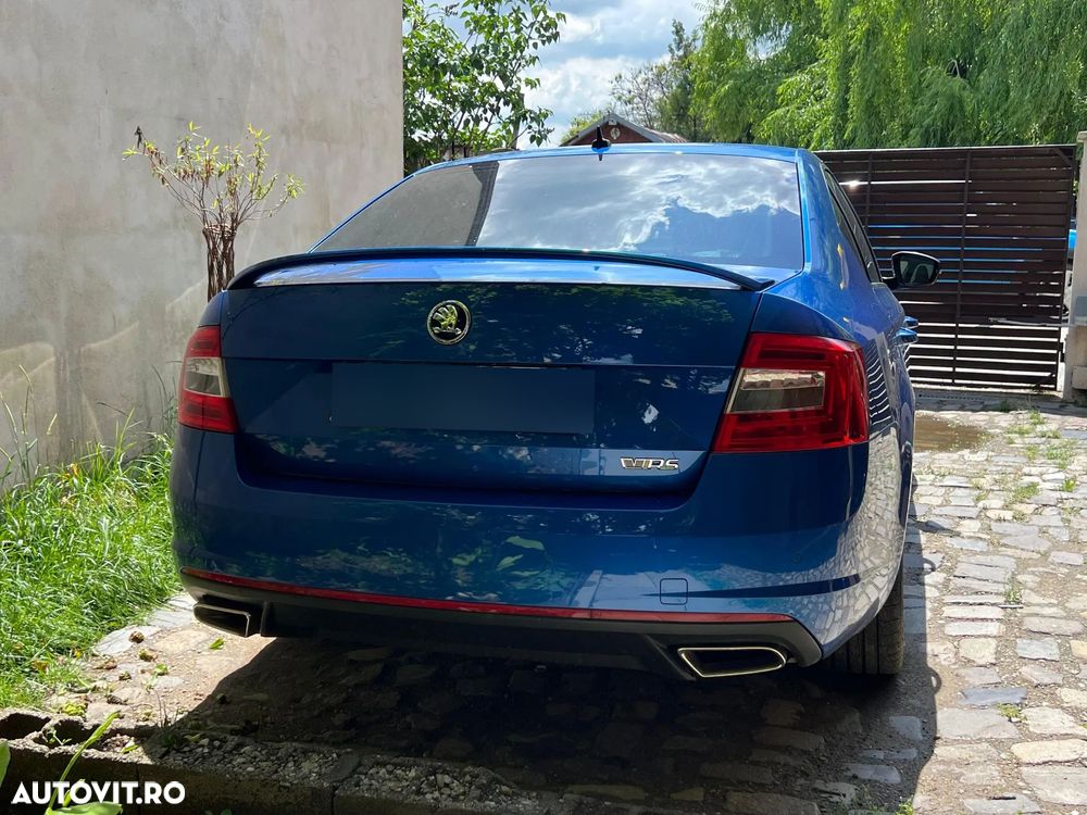 Skoda Octavia 2.0 TDI RS DSG - 13