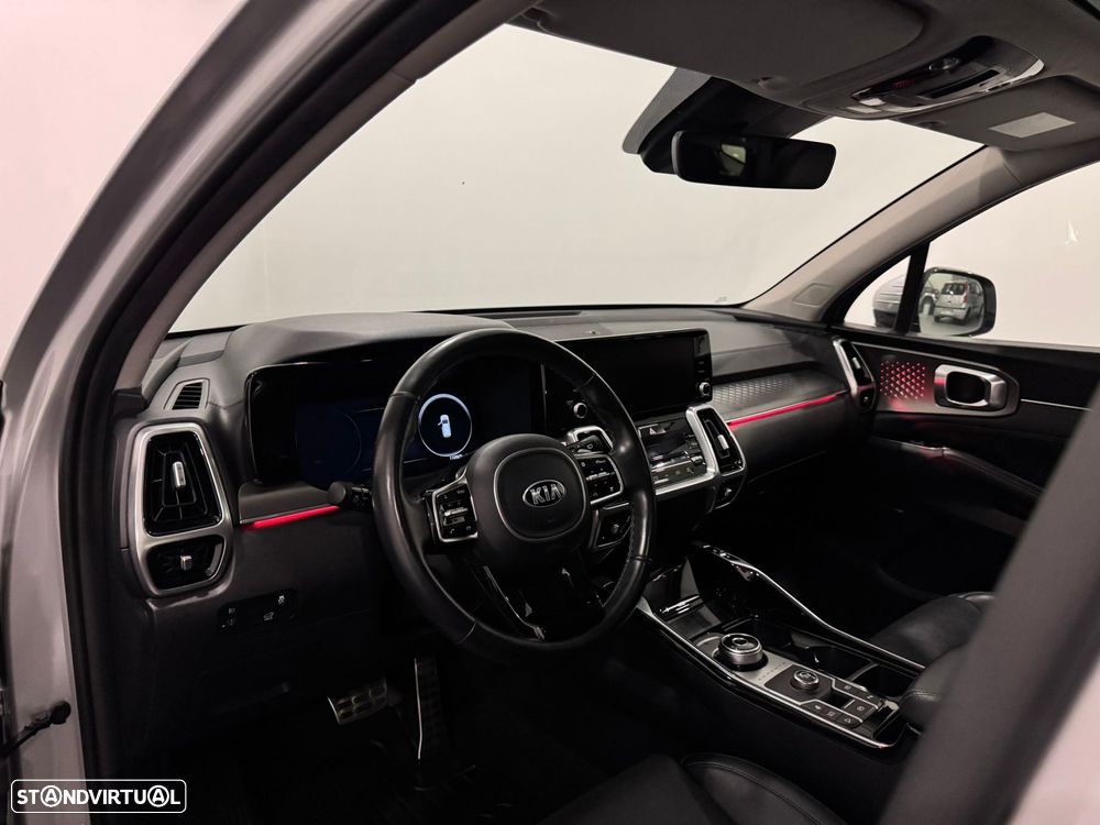 Kia Sorento 1.6 T-GDI HEV Concept - 6