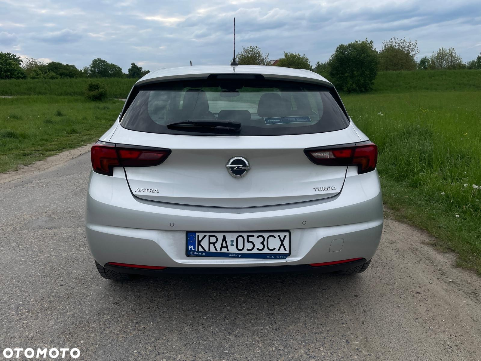 Opel Astra V 1.4 T Dynamic - 9