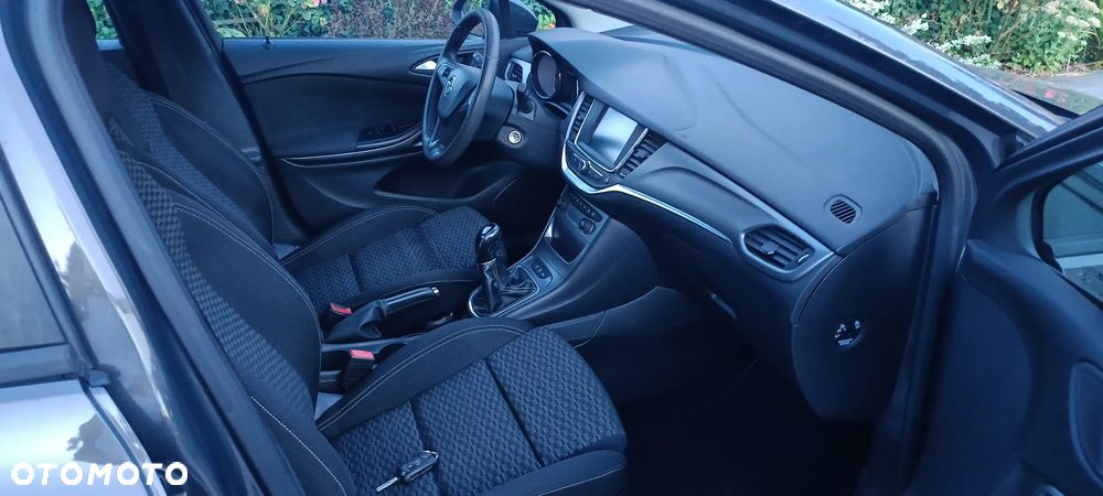 Opel Astra 1.6 CDTI DPF ecoFLEX Sports TourerStart/Stop Edition - 13