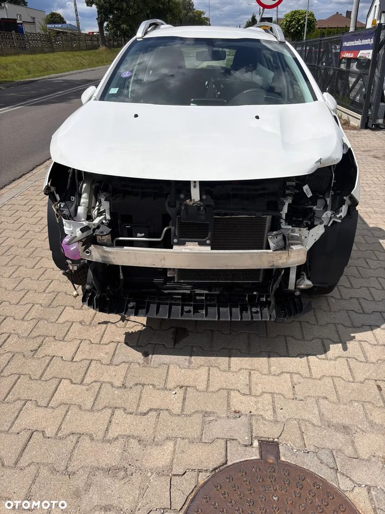 Peugeot 2008 - 3