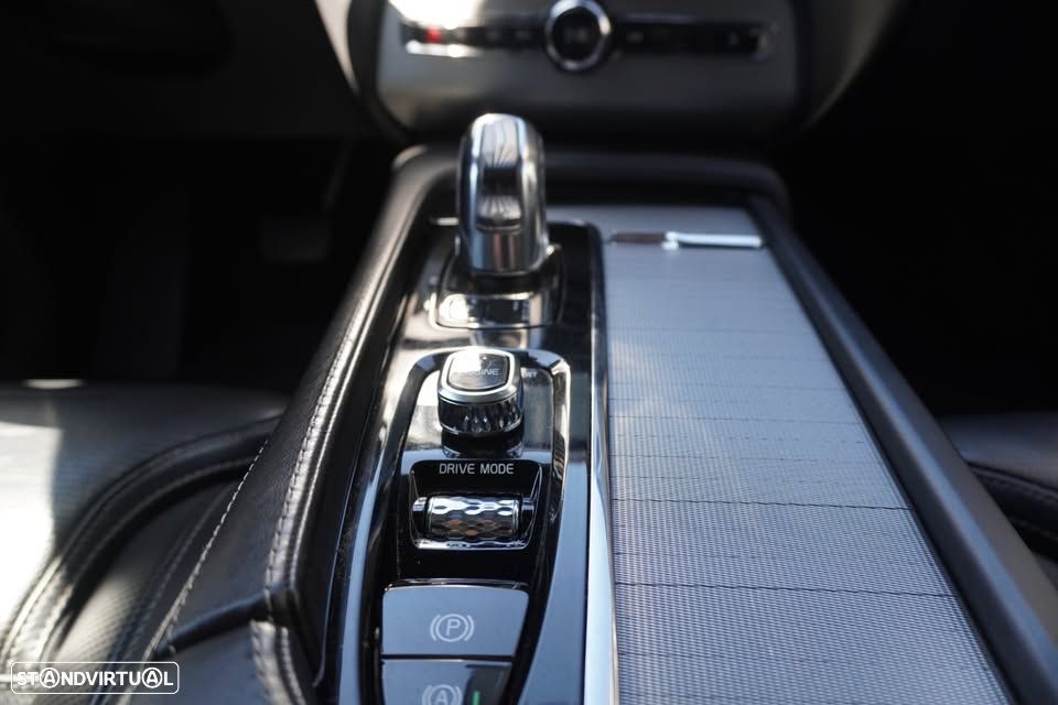 Volvo XC 90 2.0 T8 PHEV Inscription AWD - 11