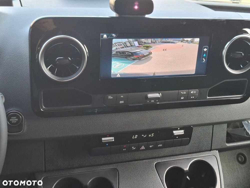 Mercedes-Benz Sprinter 319 Select - 10
