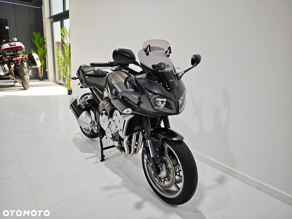 Yamaha FZ - 6