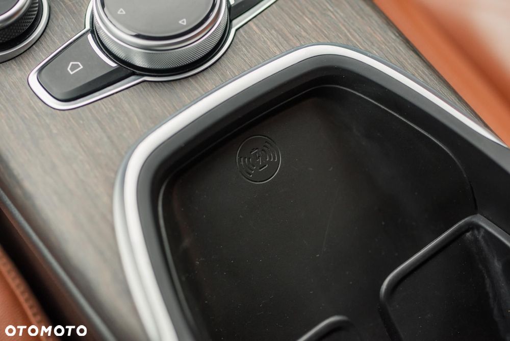 Alfa Romeo Giulia - 27