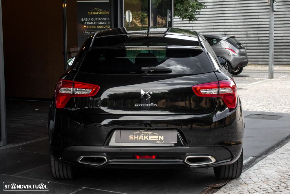 Citroën DS5 2.0 HDi Hy4 So Chic CMP6 102g - 9