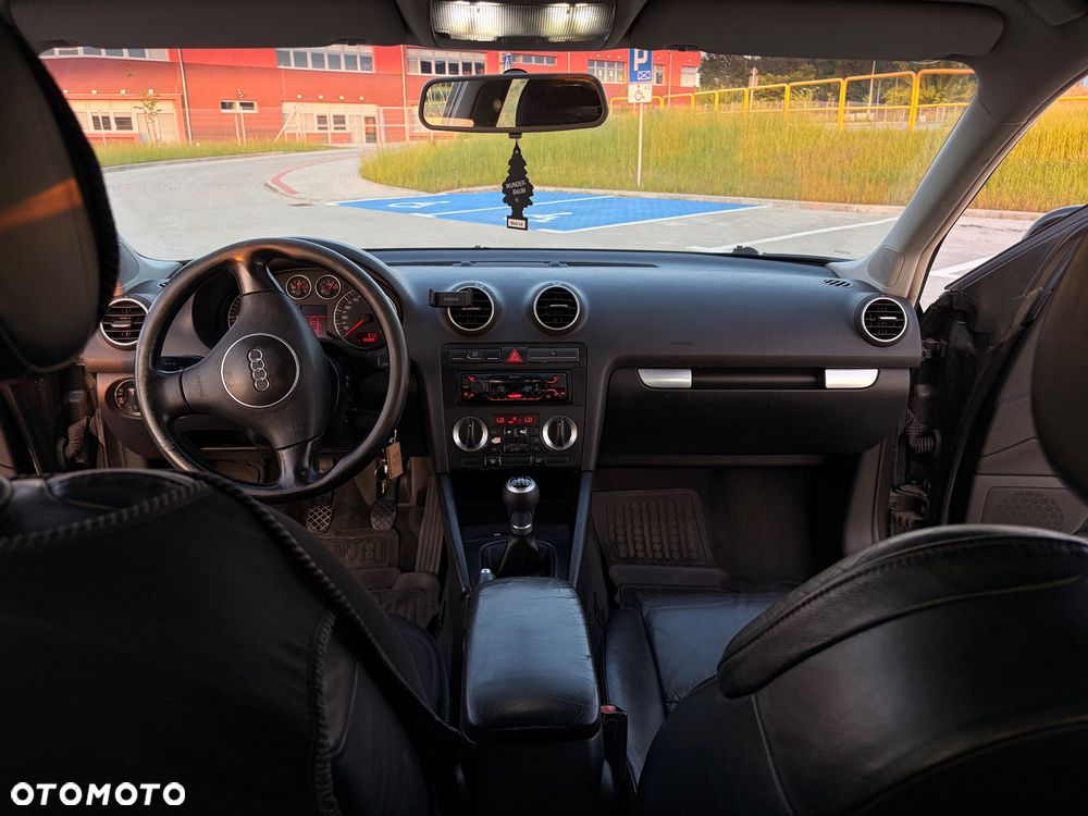 Audi A3 3-drzwiowe 2.0 TDI Ambiente - 26