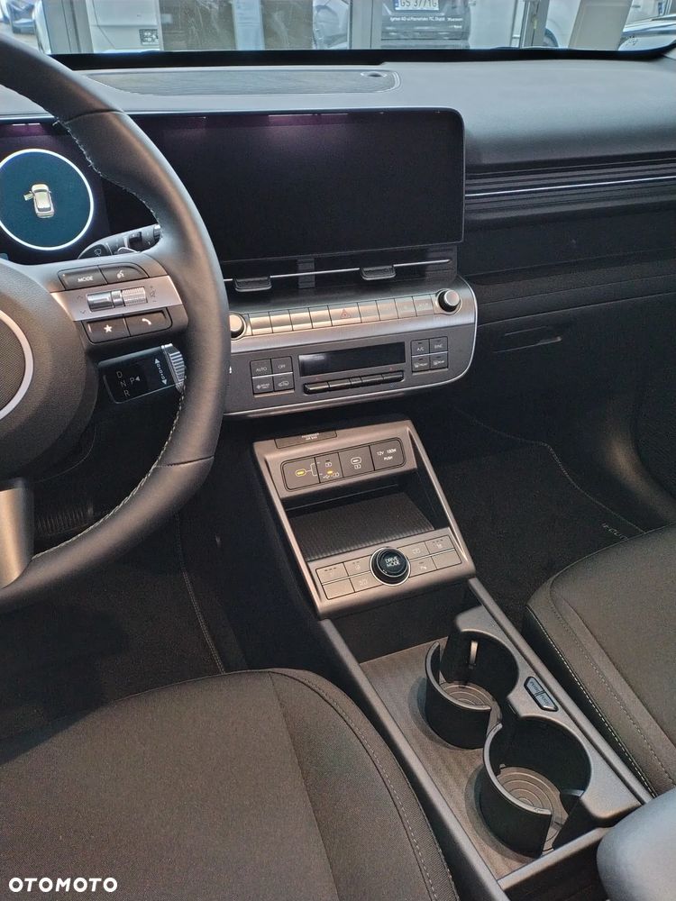 Hyundai Kona 64kWh Smart - 16