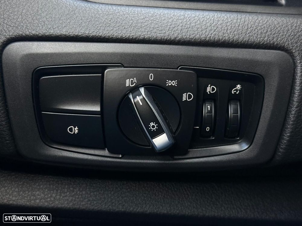 BMW 216 Active Tourer d Advantage - 16