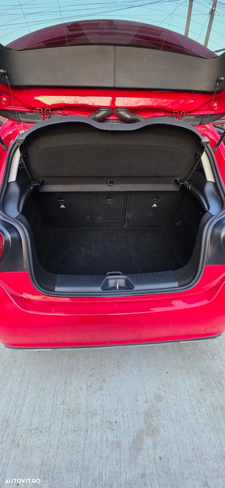 Mercedes-Benz A 200 - 12