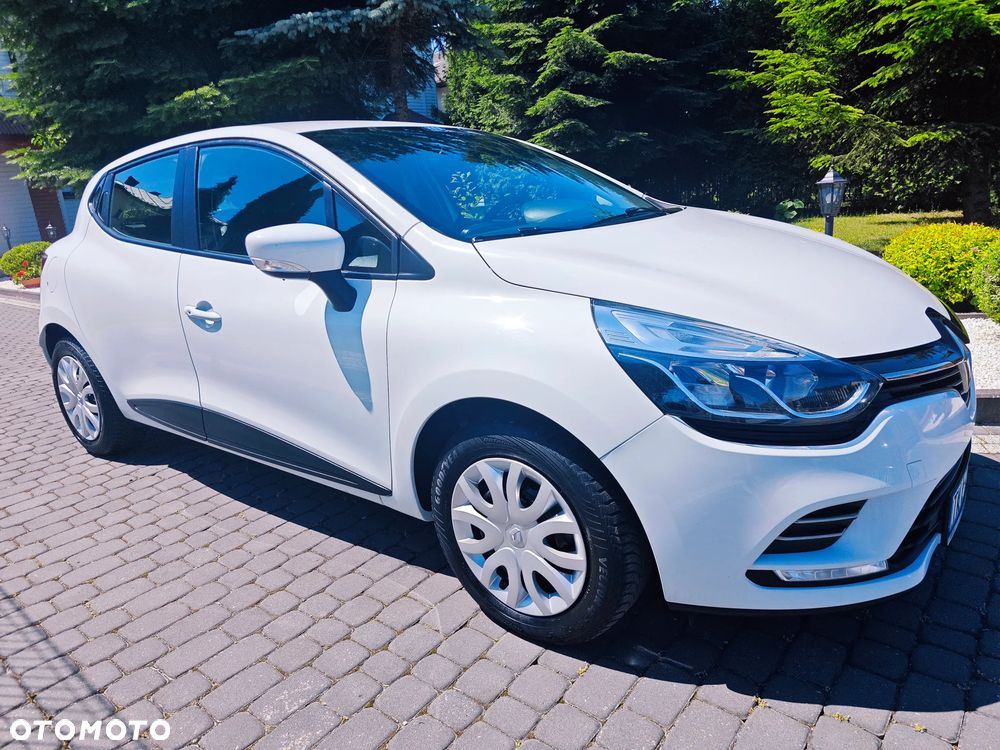 Renault Clio - 12