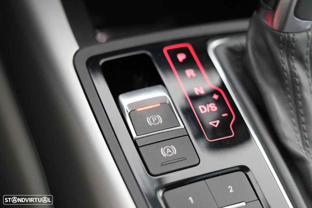 Audi A6 Avant 2.0 TDi Multitronic - 38