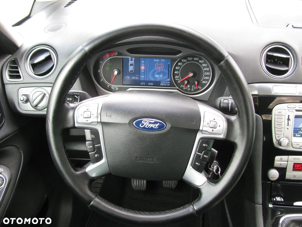 Ford Galaxy 2.0 TDCi Titanium - 21