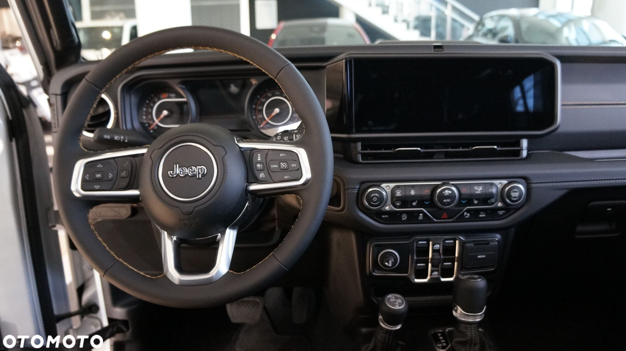 Jeep Wrangler Unlimited GME 2.0 Turbo Sahara - 13