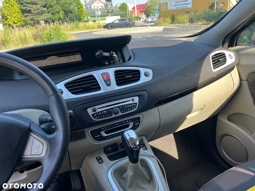 Renault Scenic - 7