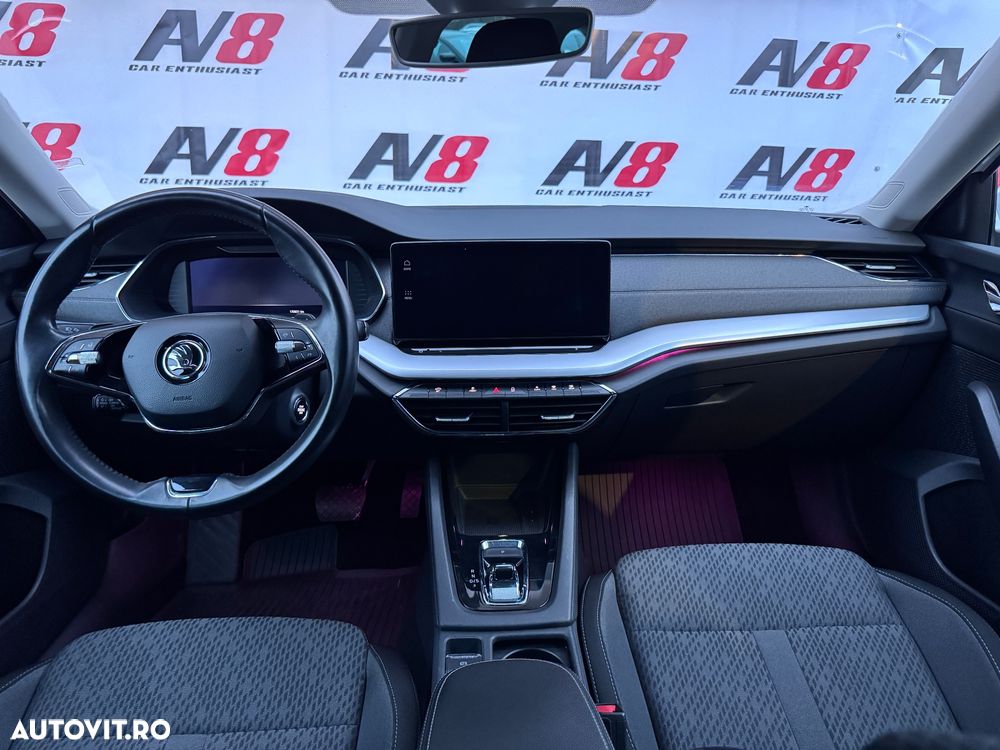 Skoda Octavia 2.0 TDI DSG Style - 6