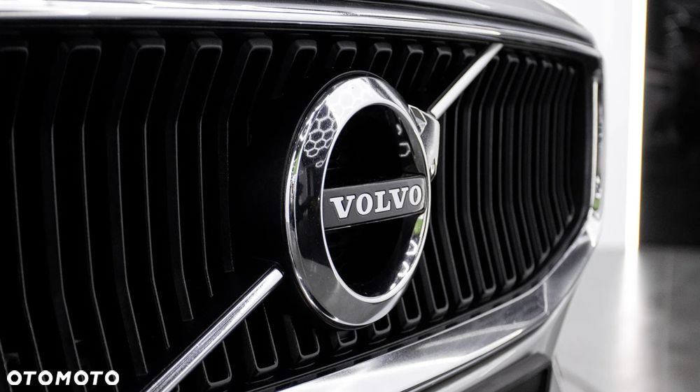 Volvo V60 B4 D Momentum Pro - 12
