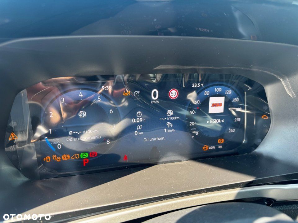 Ford Tourneo Connect - 11