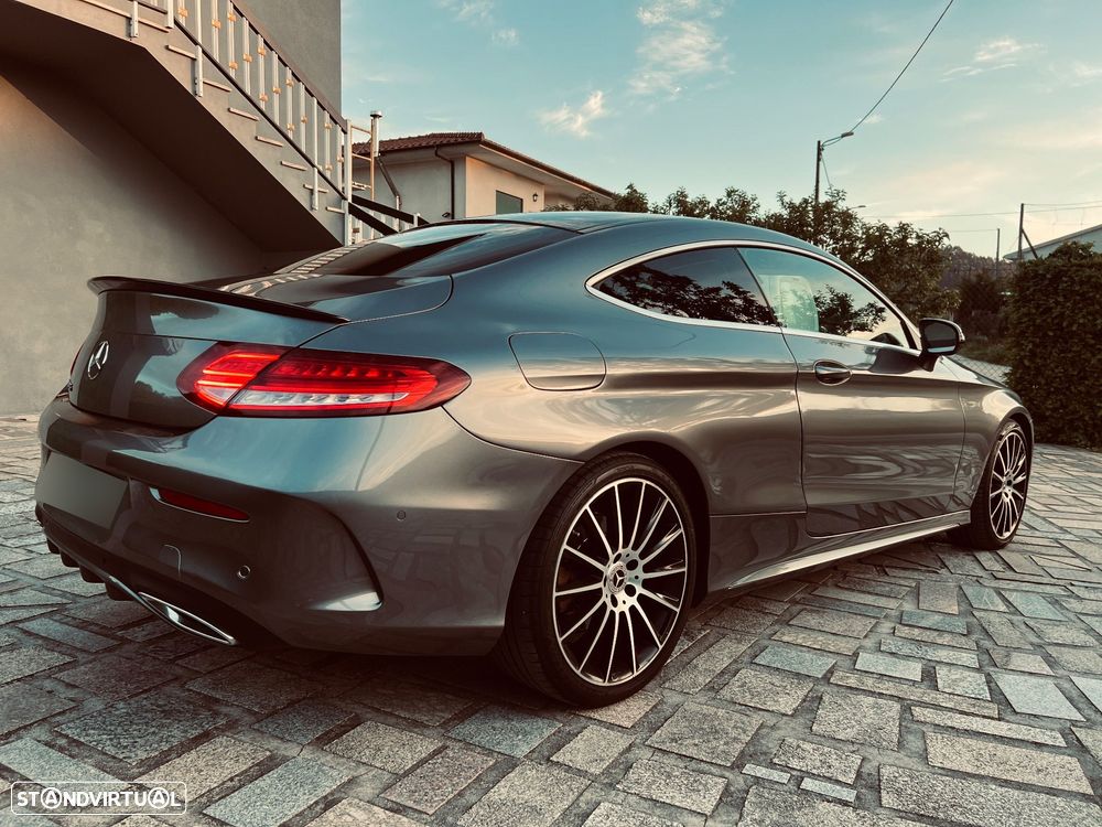 Mercedes-Benz C 220 d 9G-TRONIC Night Edition - 4