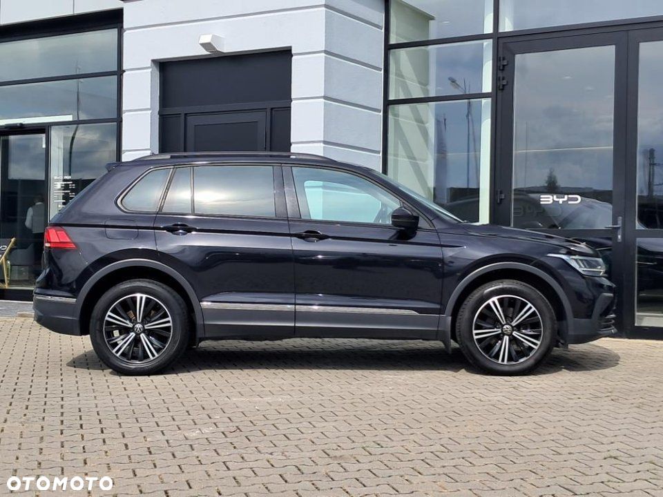 Volkswagen Tiguan - 6