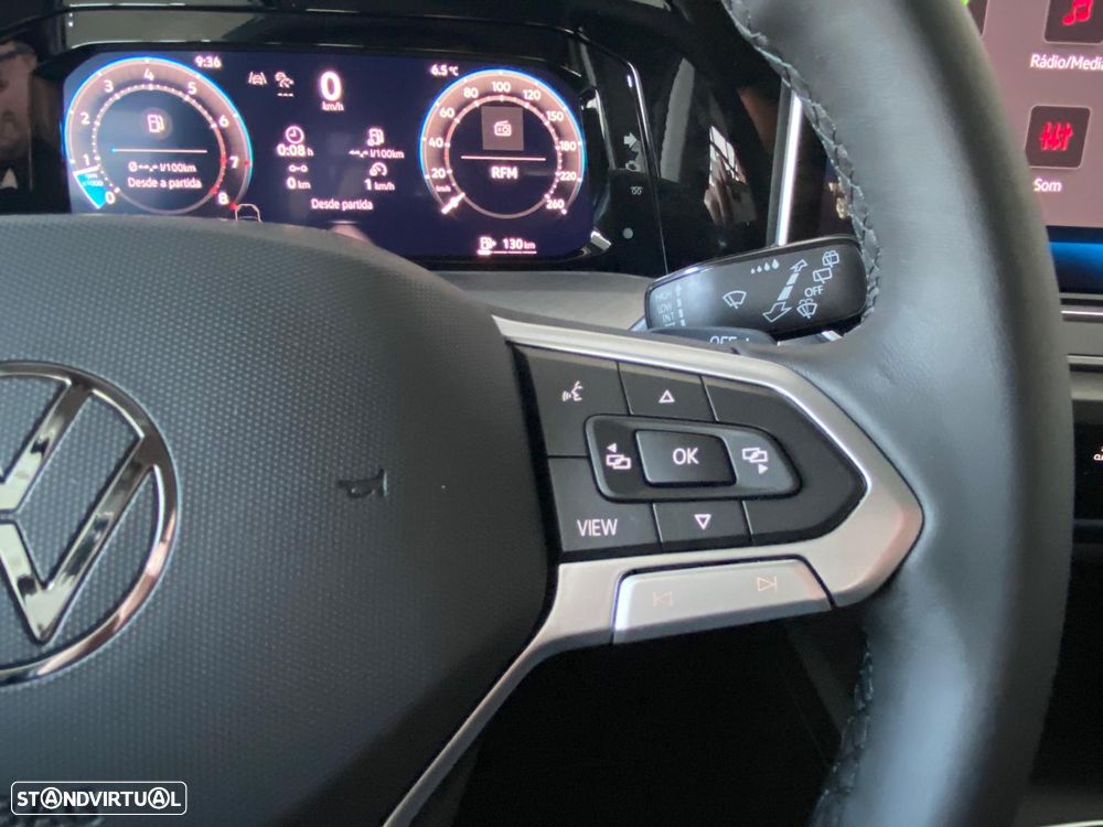 VW Golf 1.5 eTSI Urban DSG - 17