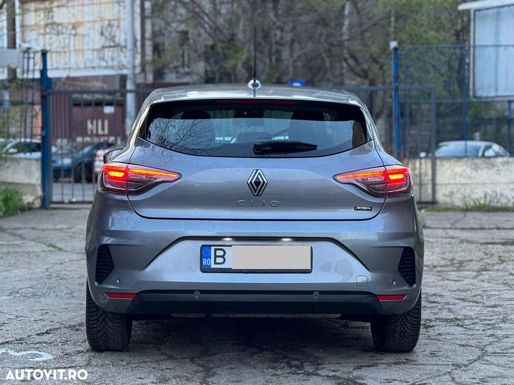 Renault Clio V E-Tech 145 Techno - 6