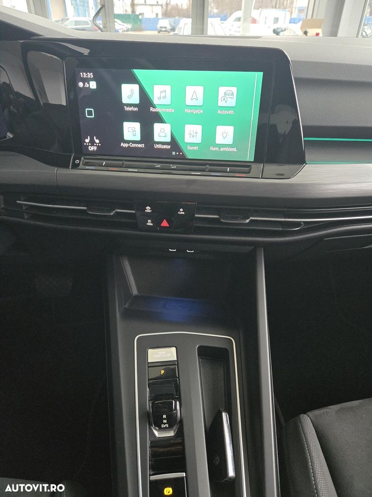 Volkswagen Golf 1.5 eTSI ACT DSG MHEV Style - 22