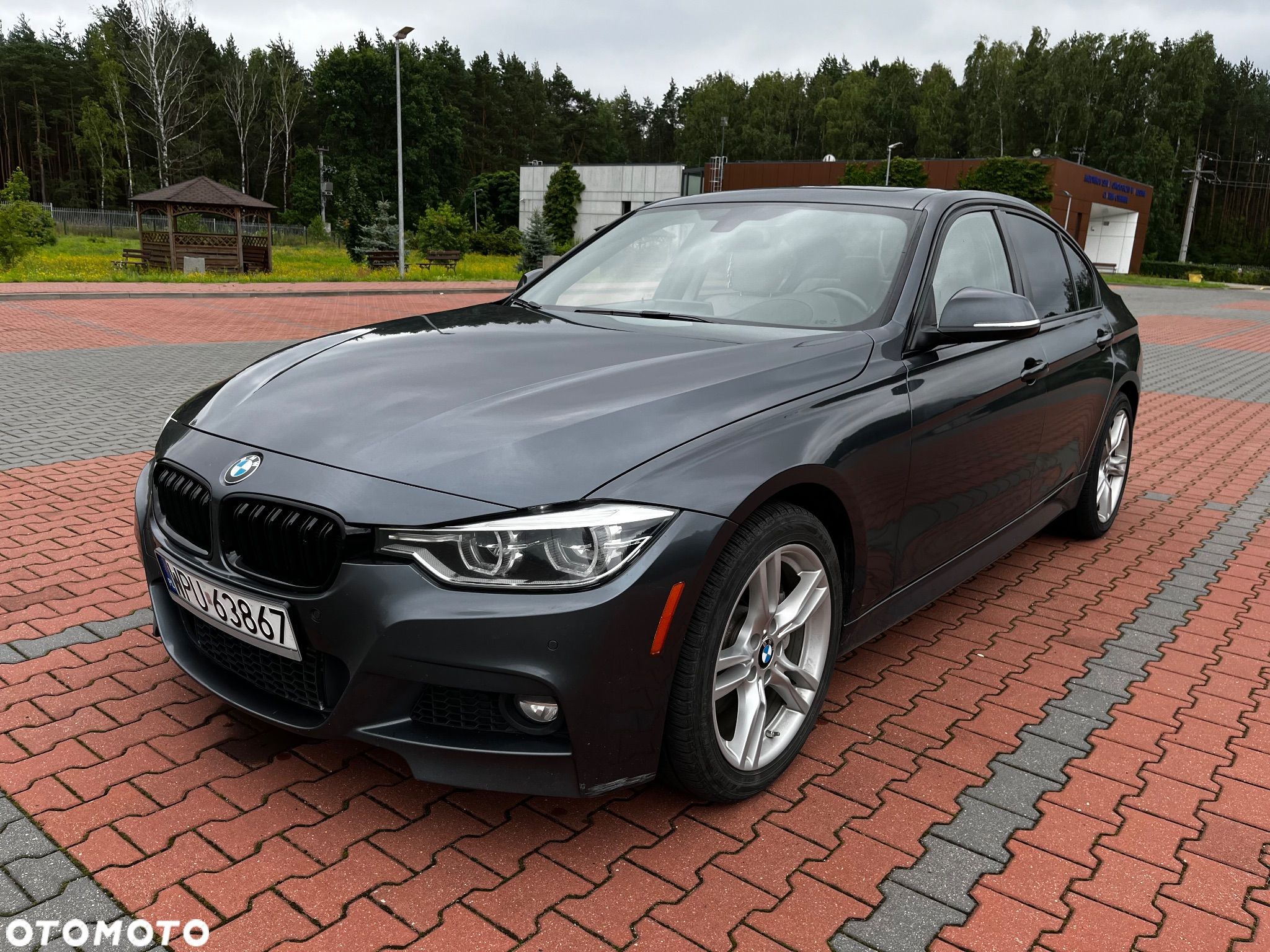BMW Seria 3 328i xDrive - 1
