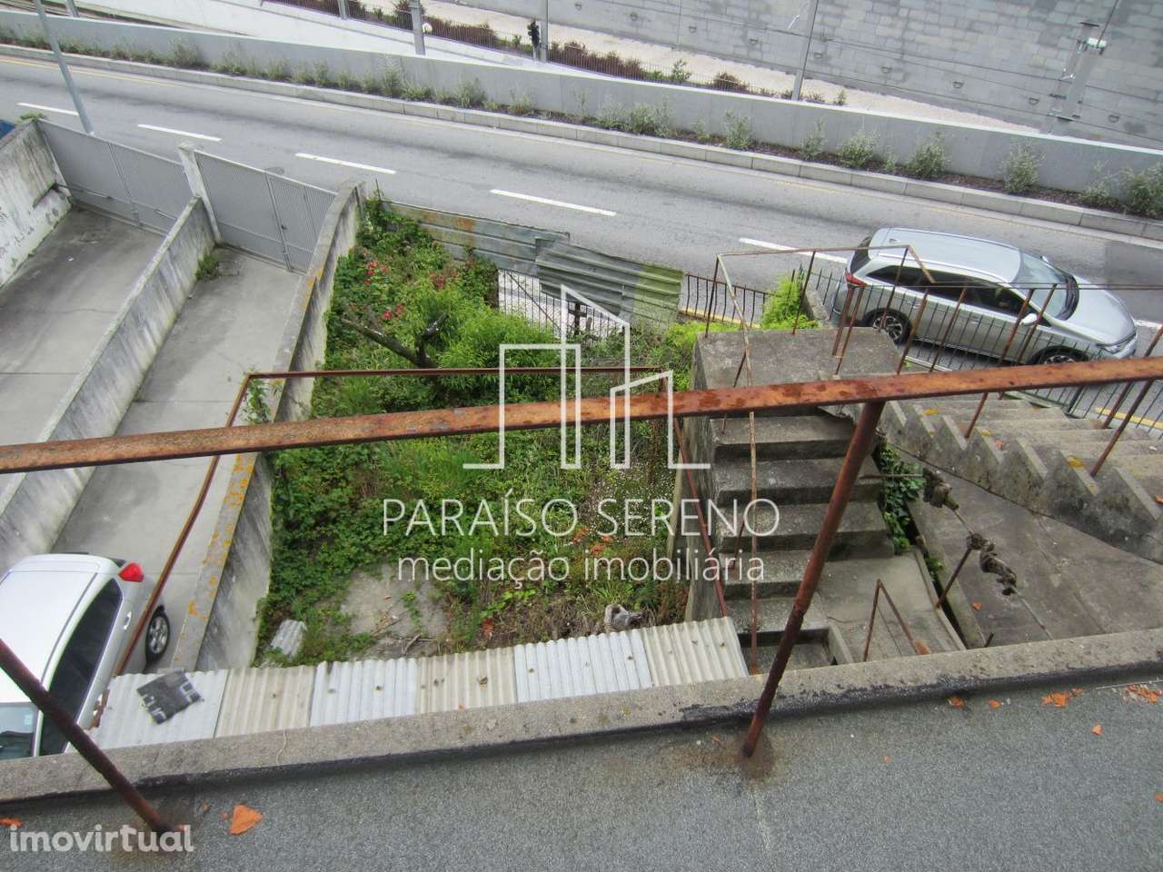 Prédio para recuperar em Santo Ovídio - Grande imagem: 4/6