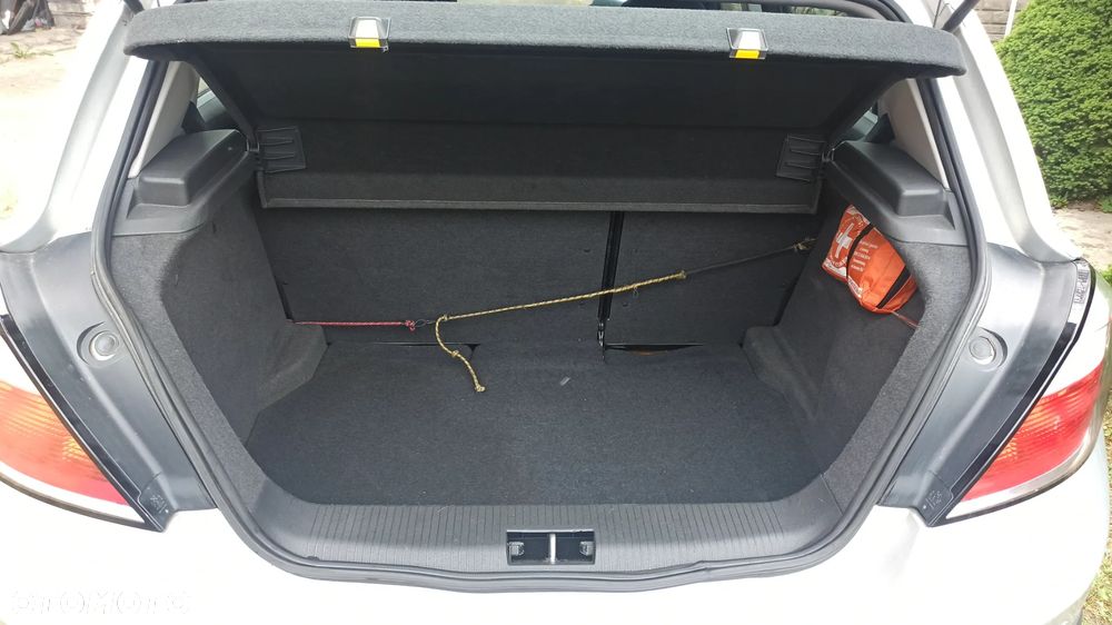 Opel Astra 1.7 CDTI Edition - 12