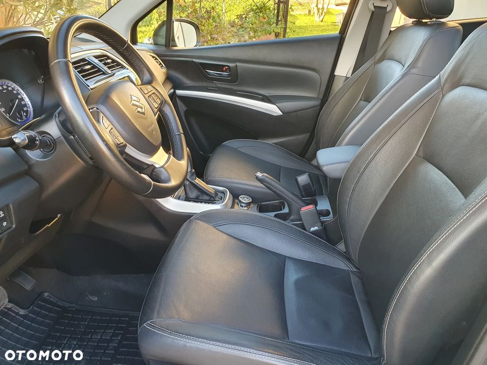 Suzuki SX4 S-Cross 1.4 T Premium 4WD - 20