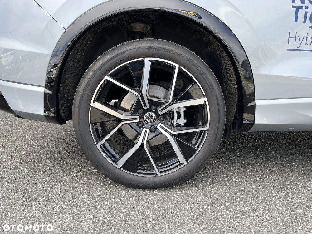 Volkswagen Tiguan - 18