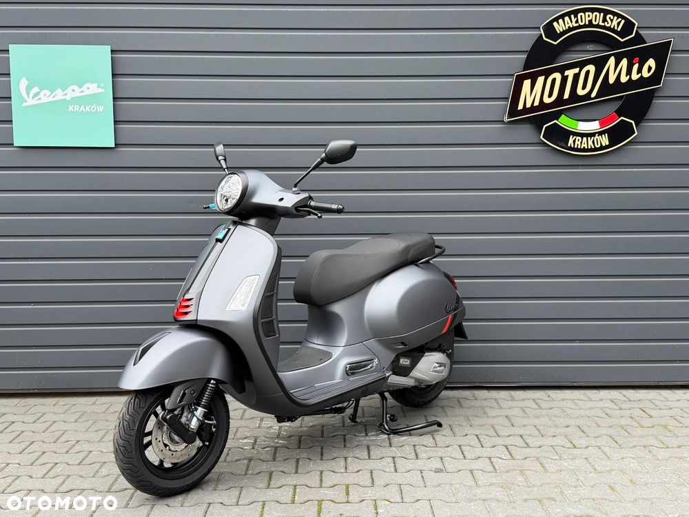 Vespa GTS