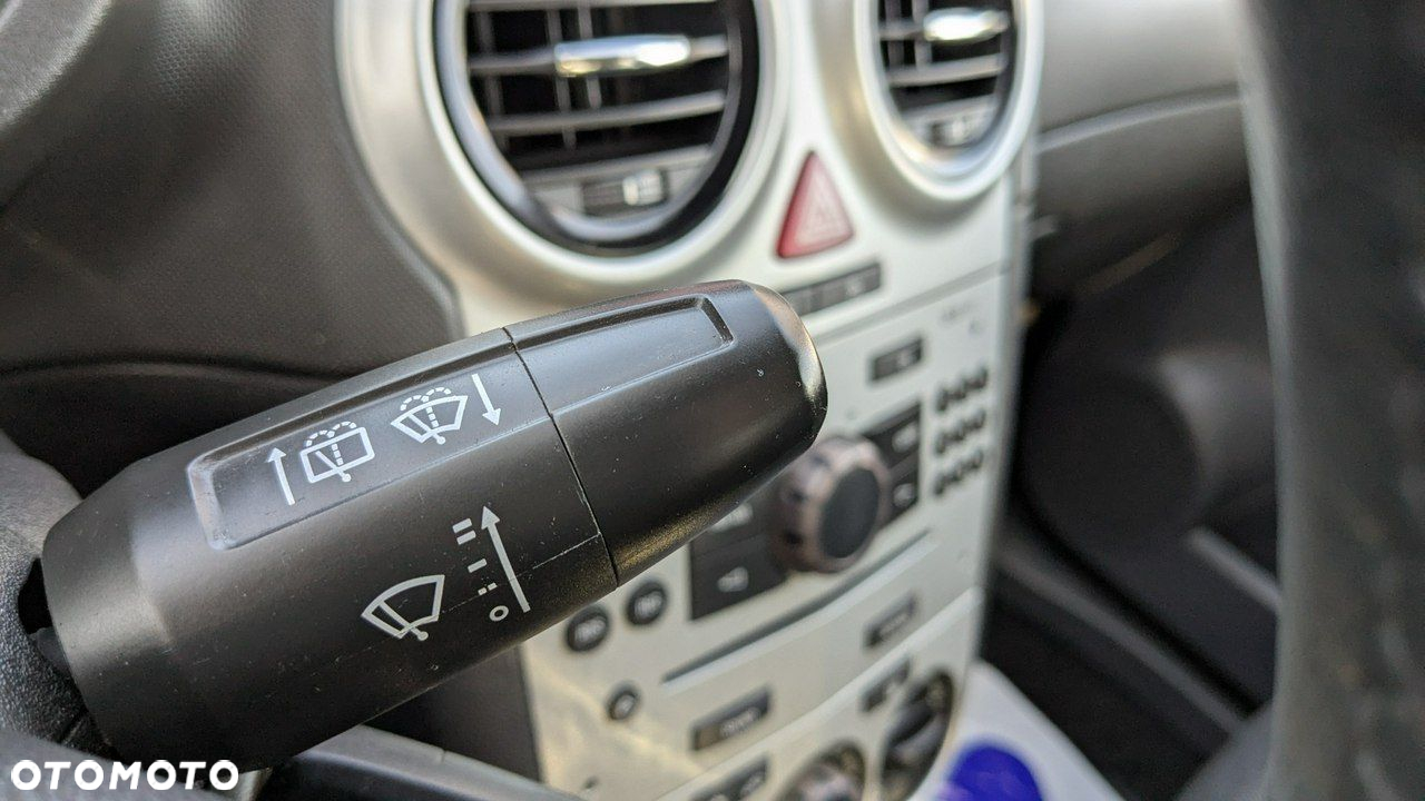 Opel Corsa - 27