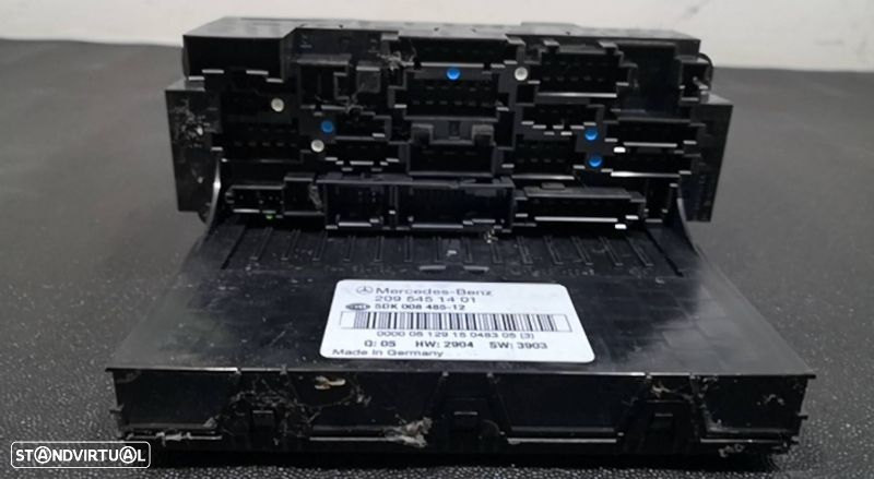 Caixa Dos Fusíveis Mercedes-Benz C-Class T-Model (S203) - 3